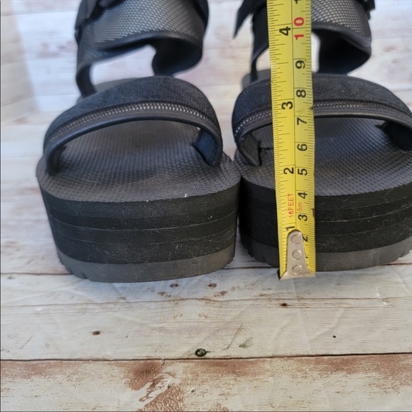 Teva Indio Jewel Black Platform Sandals - Picture 6 of 9